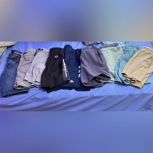 9 pair‼️boys mix of size (6-7) boy shorts